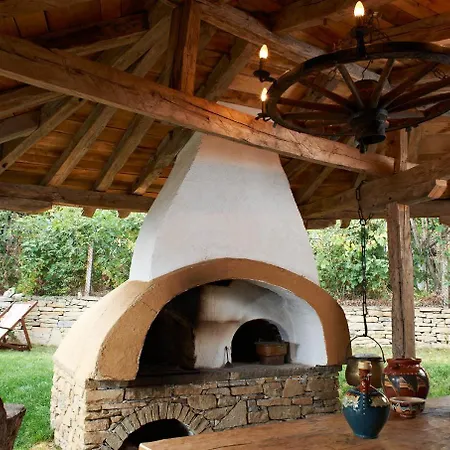 Villa Radeva House *