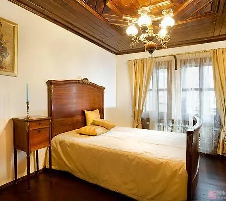 Radeva House Villa *